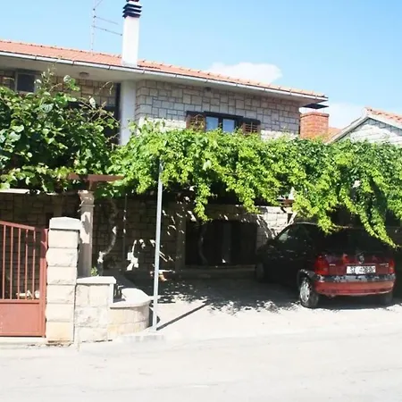 Appartamento Perivoj- Two Bedroom With Garden Terrace